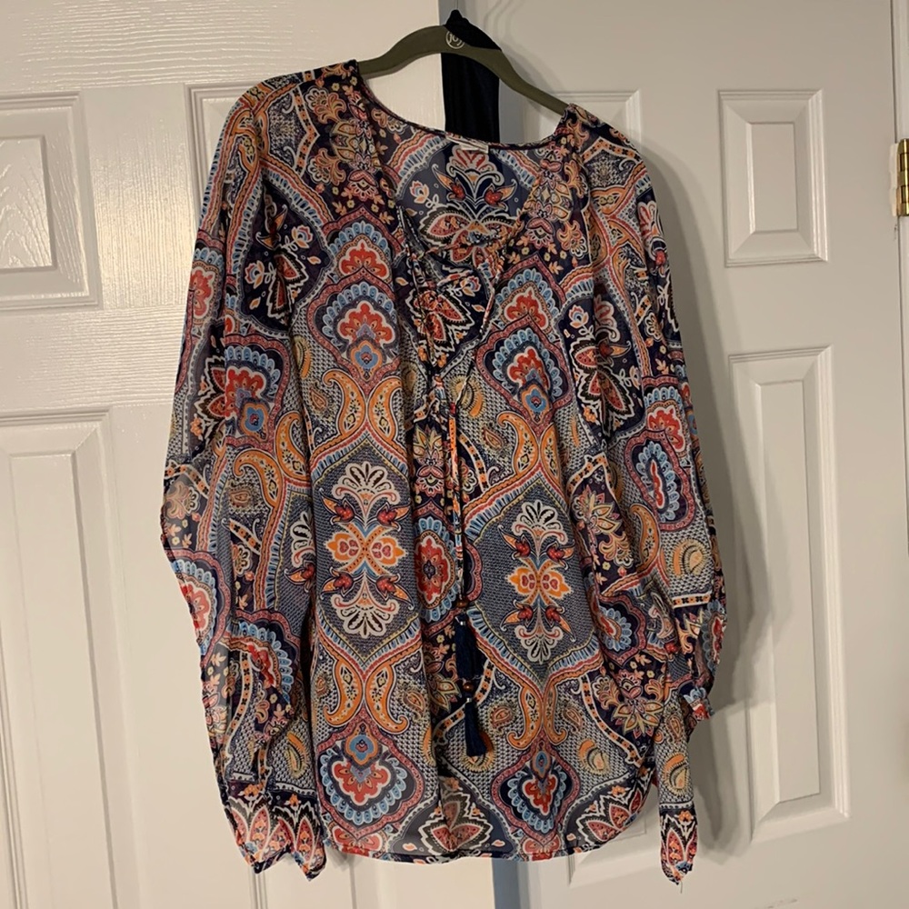 Woman's shirt